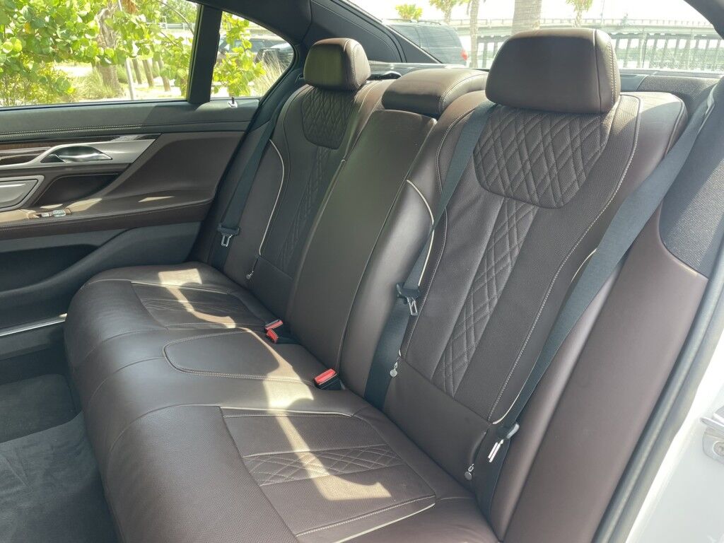 2016 BMW 7 Series 740i~BLUETOOTH~SUNROOF~PARKING SENSORS~PREMIUM SOUND SYSTEM~ONLINE FINANCE AND SHIPPING AVAILABLE!!!! Sarasota FL