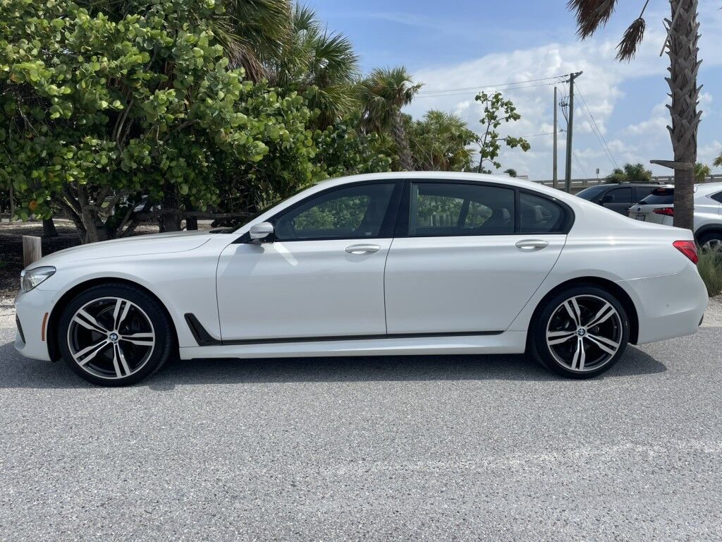 2016 BMW 7 Series 740i~BLUETOOTH~SUNROOF~PARKING SENSORS~PREMIUM SOUND SYSTEM~ONLINE FINANCE AND SHIPPING AVAILABLE!!!! Sarasota FL