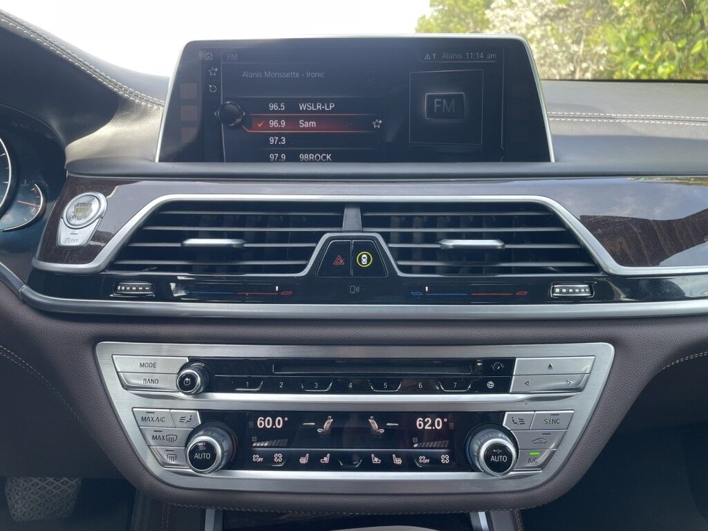 2016 BMW 7 Series 740i~ONLINE FINANCE~BLUETOOTH~MOONROOF / SUNROOF~PARKING SENSORS~PREMIUM SOUND SYSTEM~ Sarasota FL