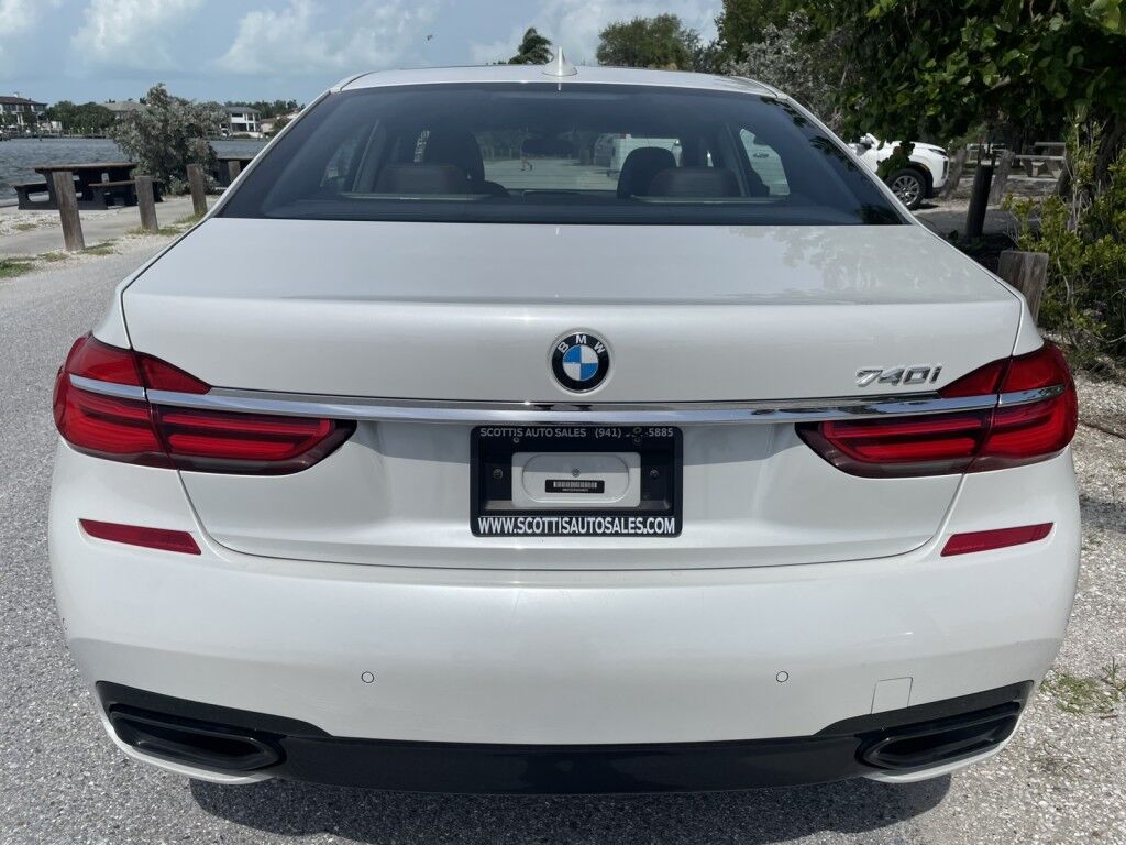 2016 BMW 7 Series 740i~ONLINE FINANCE~BLUETOOTH~MOONROOF / SUNROOF~PARKING SENSORS~PREMIUM SOUND SYSTEM~ Sarasota FL