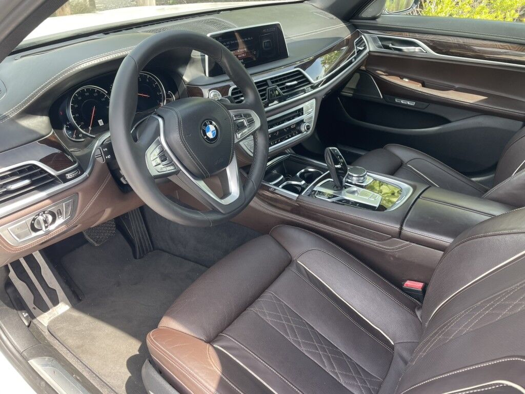 2016 BMW 7 Series 740i~ONLINE FINANCE~BLUETOOTH~MOONROOF / SUNROOF~PARKING SENSORS~PREMIUM SOUND SYSTEM~ Sarasota FL