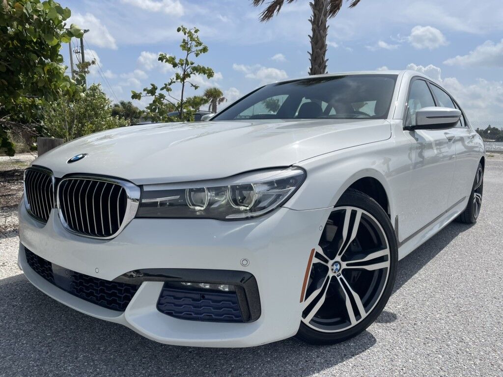 2016 BMW 7 Series 740i~ONLINE FINANCE~BLUETOOTH~MOONROOF / SUNROOF~PARKING SENSORS~PREMIUM SOUND SYSTEM~