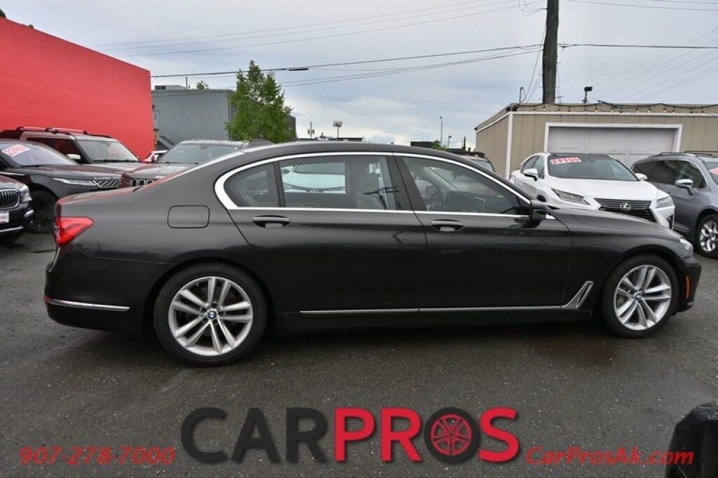 2016 BMW 750i xDrive AWD - 4.4 Twin Turbocharged V8 - Driving Assist & Executive Pkg - Harman/Kardon Speakers - Keyless Entry & Start - Heated & Cooled Leather Seats - Heated Steering Wheel - 2nd Row Heated & Cooled Seats - HUD - Duel Panel Sunroof Anchorage AK