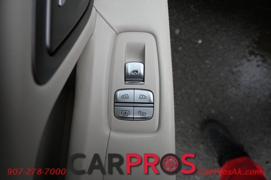 2016 BMW 750i xDrive AWD - 4.4 Twin Turbocharged V8 - Driving Assist & Executive Pkg - Harman/Kardon Speakers - Keyless Entry & Start - Heated & Cooled Leather Seats - Heated Steering Wheel - 2nd Row Heated & Cooled Seats - HUD - Duel Panel Sunroof Anchorage AK