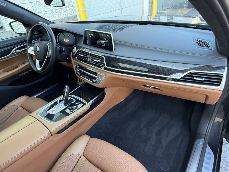 2016 BMW 750i xDrive M Sport Willow Grove PA