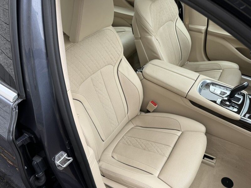 2016 BMW 750i xDrive Willow Grove PA 2016 BMW 750i xDrive Willow Grove PA