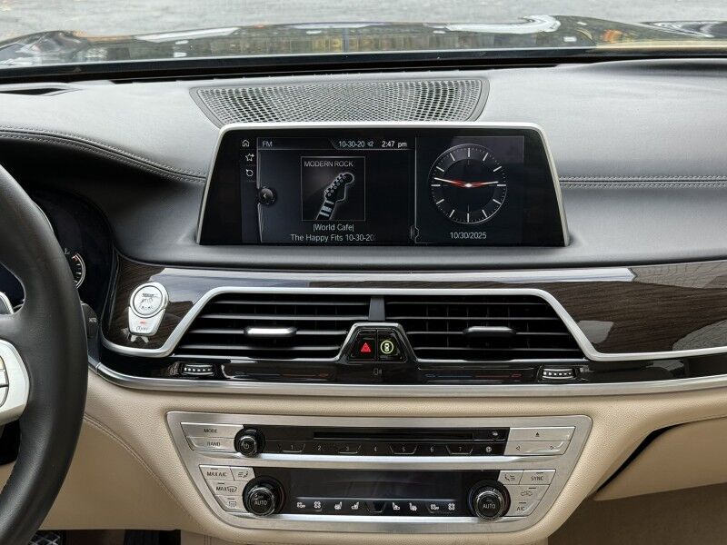 2016 BMW 750i xDrive Willow Grove PA 2016 BMW 750i xDrive Willow Grove PA