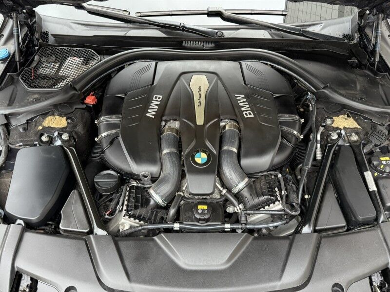 2016 BMW 750i xDrive Willow Grove PA 2016 BMW 750i xDrive Willow Grove PA