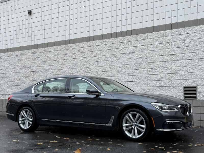 2016 BMW 750i xDrive Willow Grove PA 2016 BMW 750i xDrive Willow Grove PA