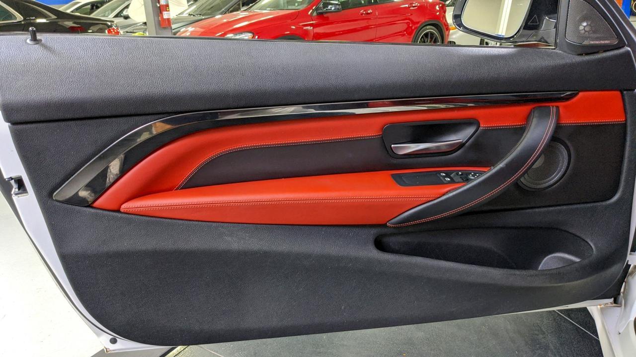 2016 BMW M4  Glendale Heights IL