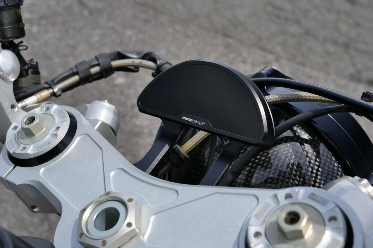 2016 BMW R nineT / Custom / Ohlins / Carbon Fiber Accents! Lincolnton NC