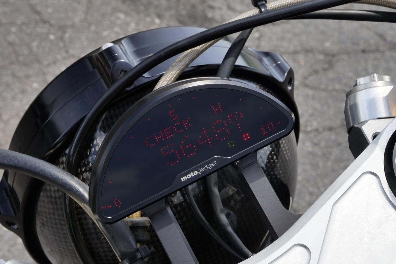 2016 BMW R nineT / Custom / Ohlins / Carbon Fiber Accents! Lincolnton NC
