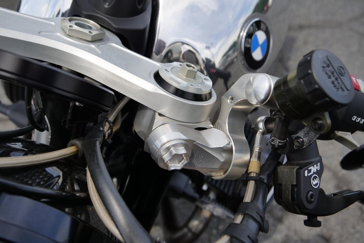 2016 BMW R nineT / Custom / Ohlins / Carbon Fiber Accents! Lincolnton NC