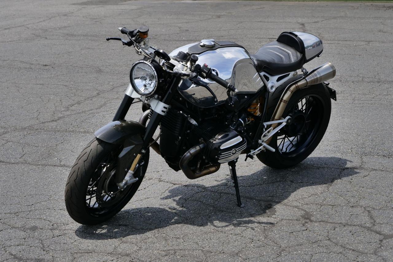 2016 BMW R nineT / Custom / Ohlins / Carbon Fiber Accents! Lincolnton NC