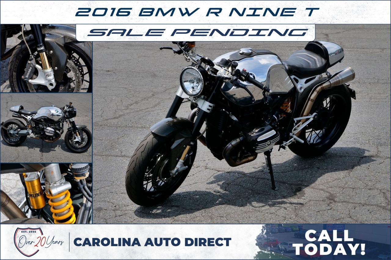 2016 BMW R nineT / Custom / Ohlins / Carbon Fiber Accents!