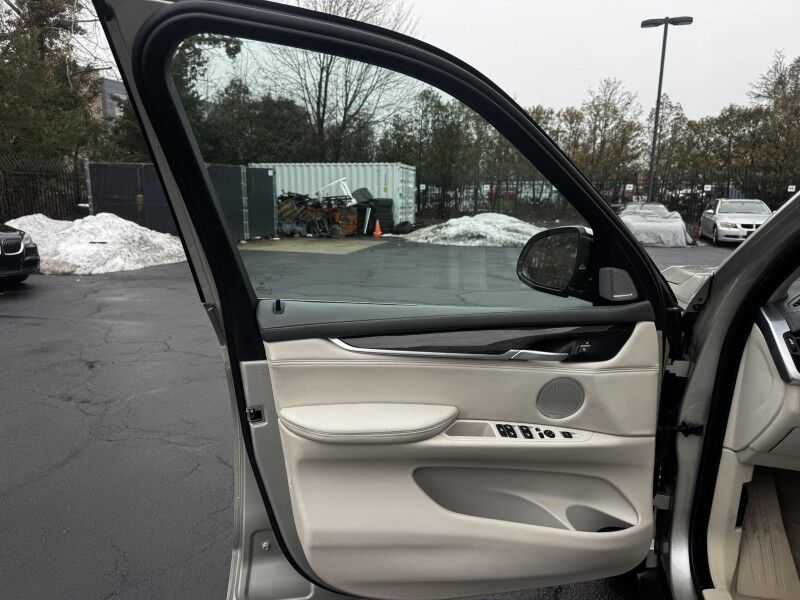 2016 BMW X5 xDrive50i Willow Grove PA