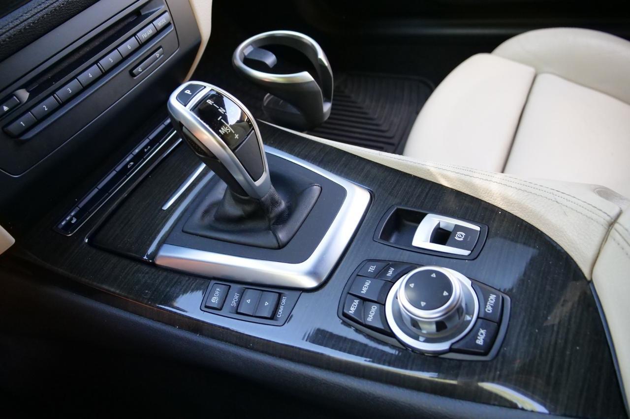 2016 BMW Z4 sDrive35i Roadster / M Sport Package / Tech PKG! Lincolnton NC