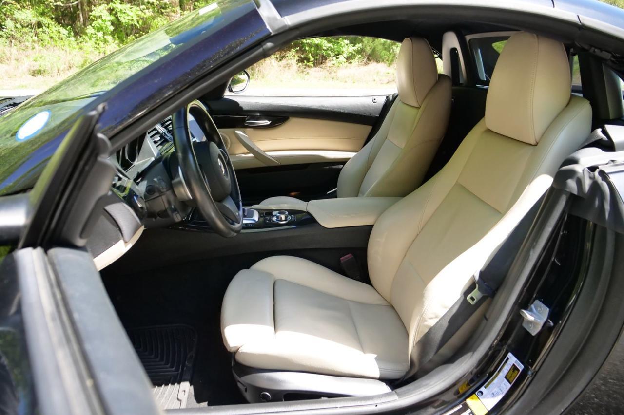 2016 BMW Z4 sDrive35i Roadster / M Sport Package / Tech PKG! Lincolnton NC