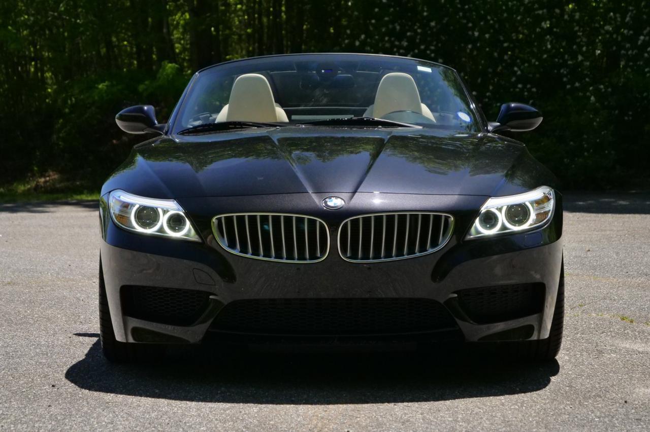 2016 BMW Z4 sDrive35i Roadster / M Sport Package / Tech PKG! Lincolnton NC