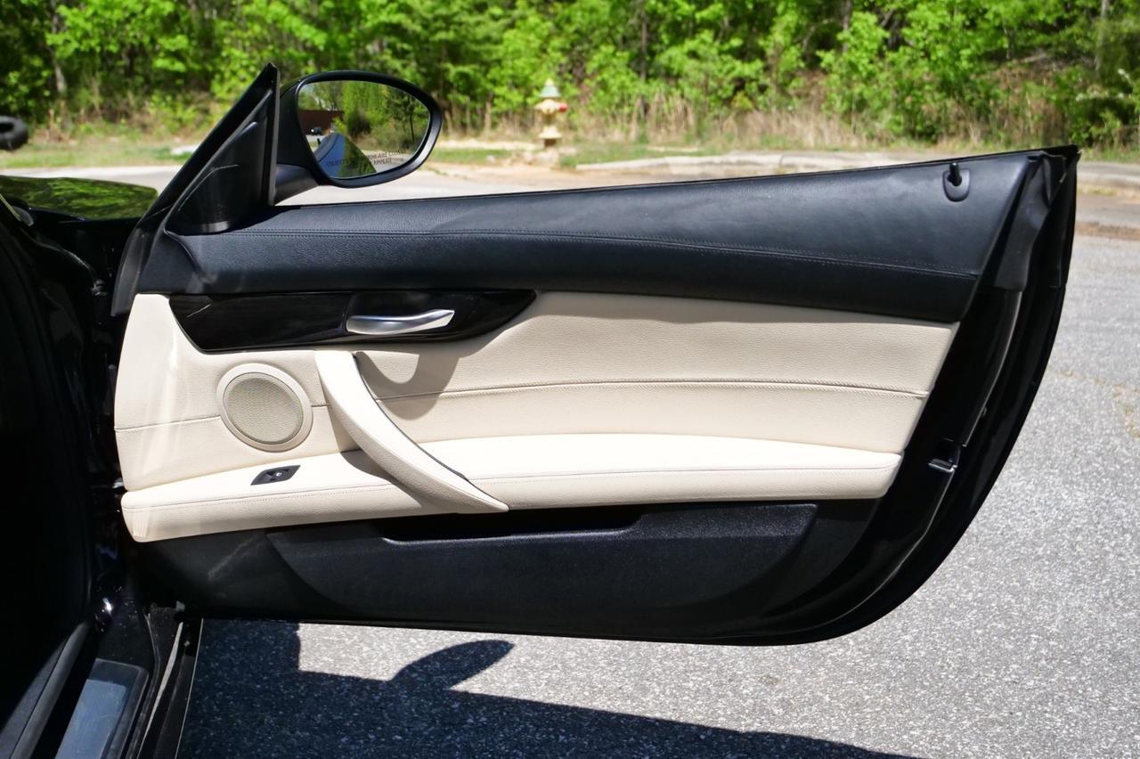 2016 BMW Z4 sDrive35i Roadster / M Sport Package / Tech PKG! Lincolnton NC