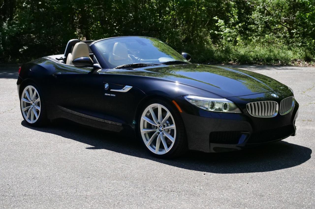 2016 BMW Z4 sDrive35i Roadster / M Sport Package / Tech PKG! Lincolnton NC