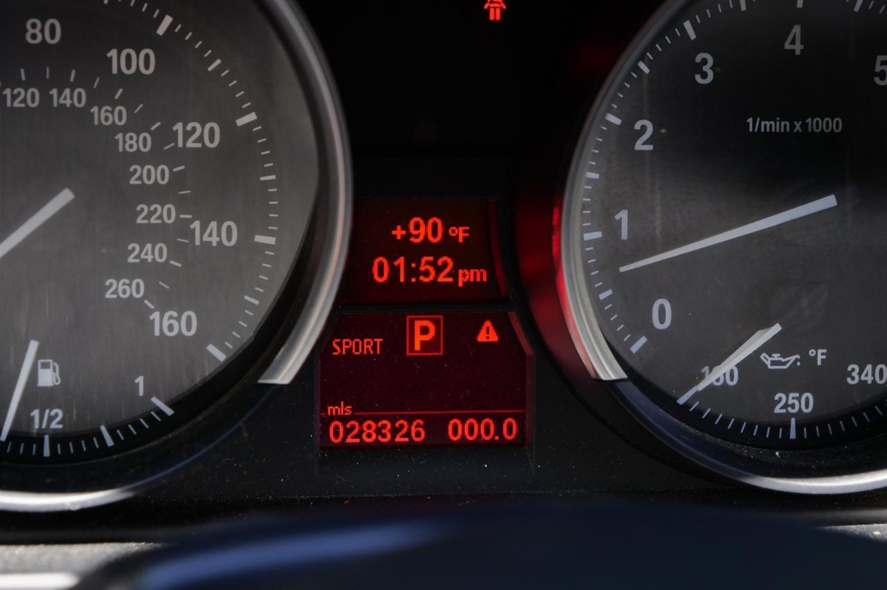 2016 BMW Z4 sDrive35i Roadster / M Sport Package / Tech PKG! Lincolnton NC