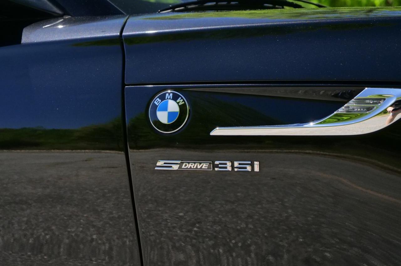 2016 BMW Z4 sDrive35i Roadster / M Sport Package / Tech PKG! Lincolnton NC