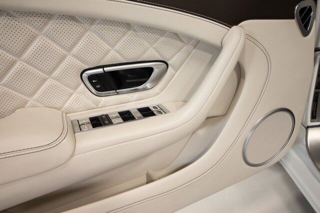 2016 Bentley Continental GTC V8 Convertible ($241,740 MSRP) *MULLINER DRIVING SPEC* *ONLY 11,000 MILES* San Diego CA