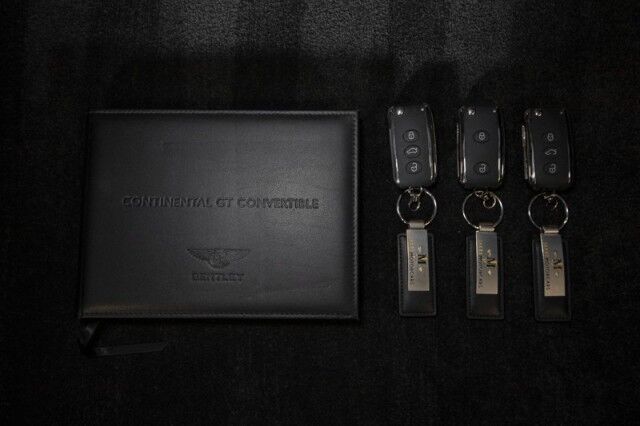 2016 Bentley Continental GTC V8 Convertible ($241,740 MSRP) *MULLINER* *ONLY 11,000 MILES* San Diego CA