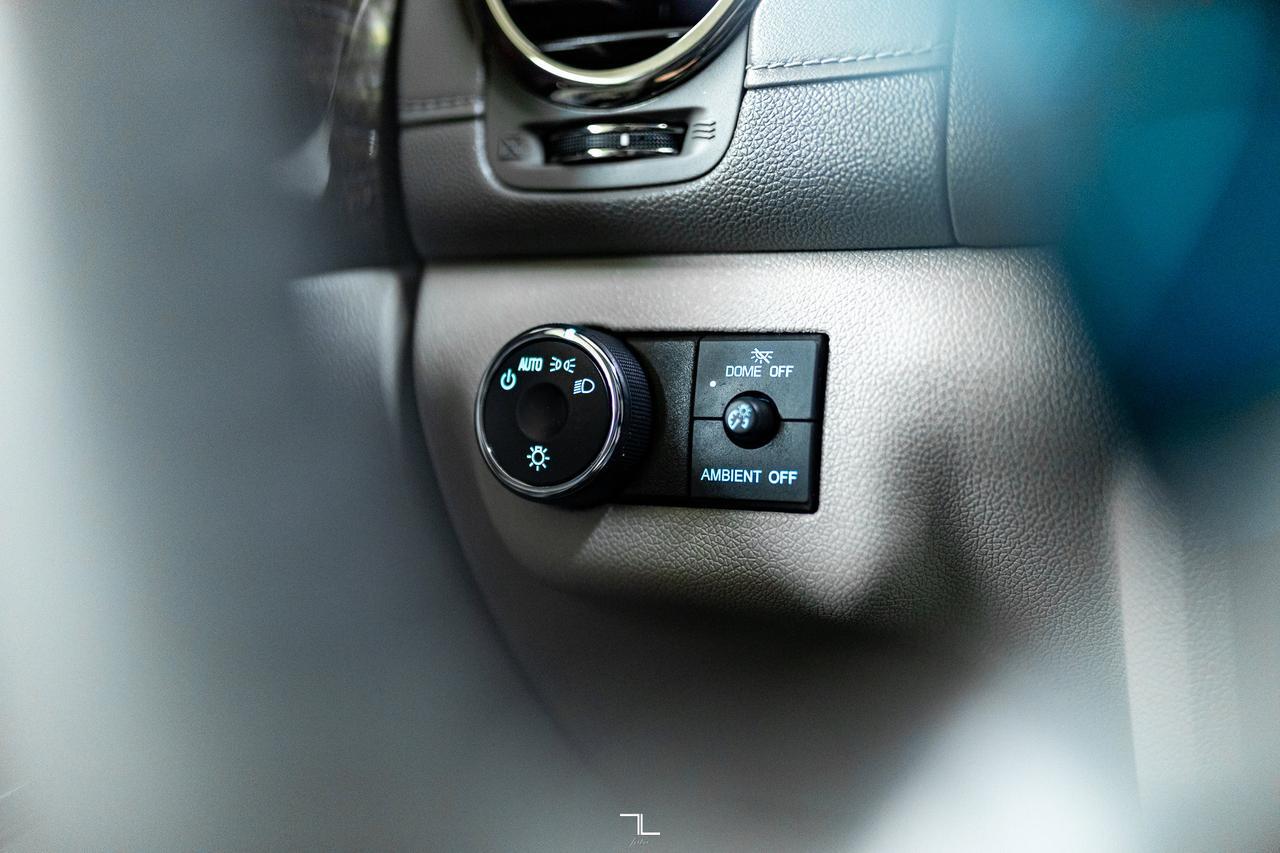 2016 Buick Enclave AWD Leather BCam 3rd Row Red Deer AB