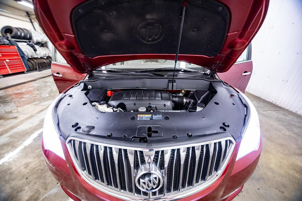 2016 Buick Enclave AWD Leather BCam 3rd Row Red Deer AB