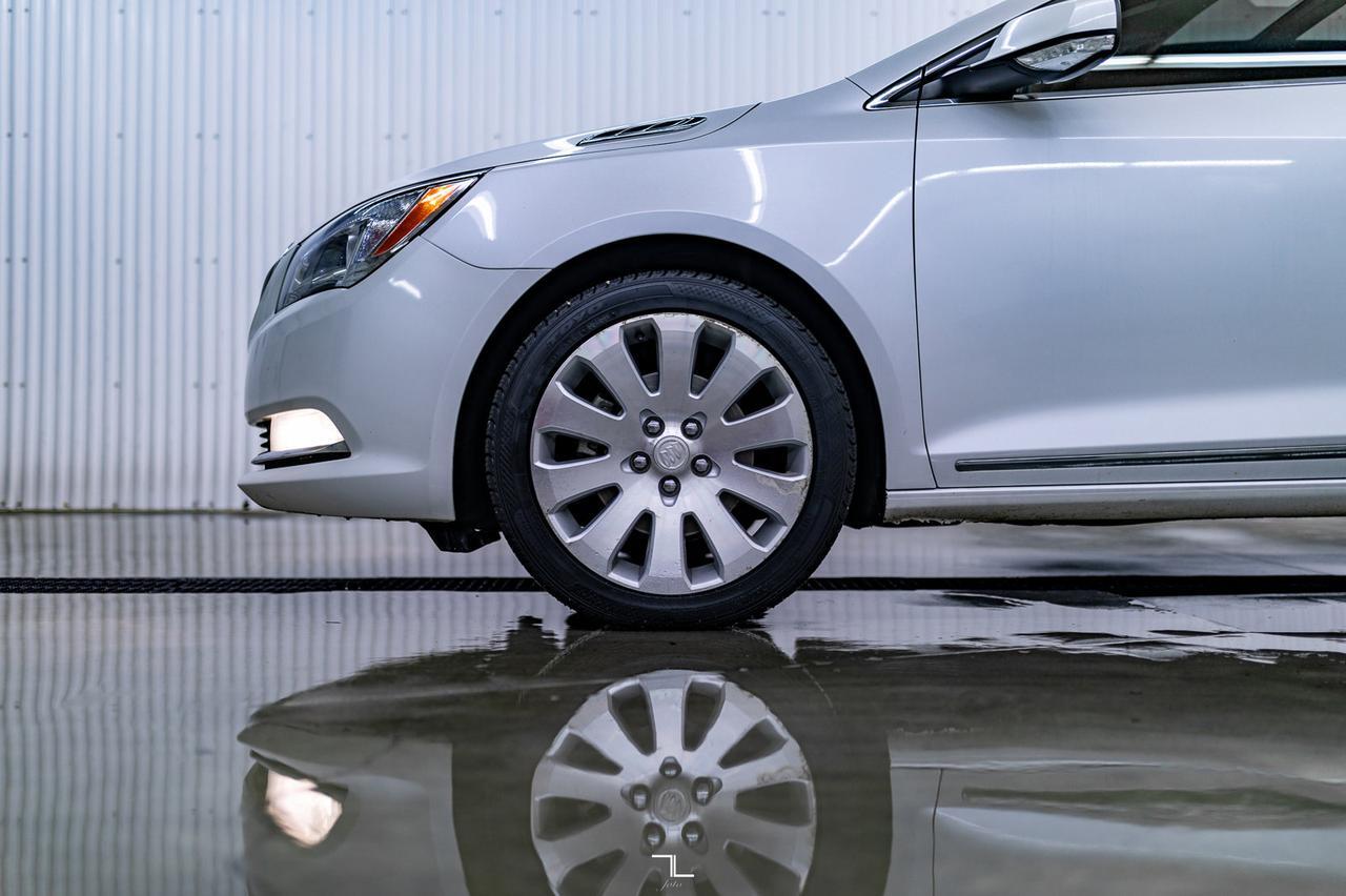 2016 Buick LaCrosse AWD Leather Roof Nav BCam Red Deer AB