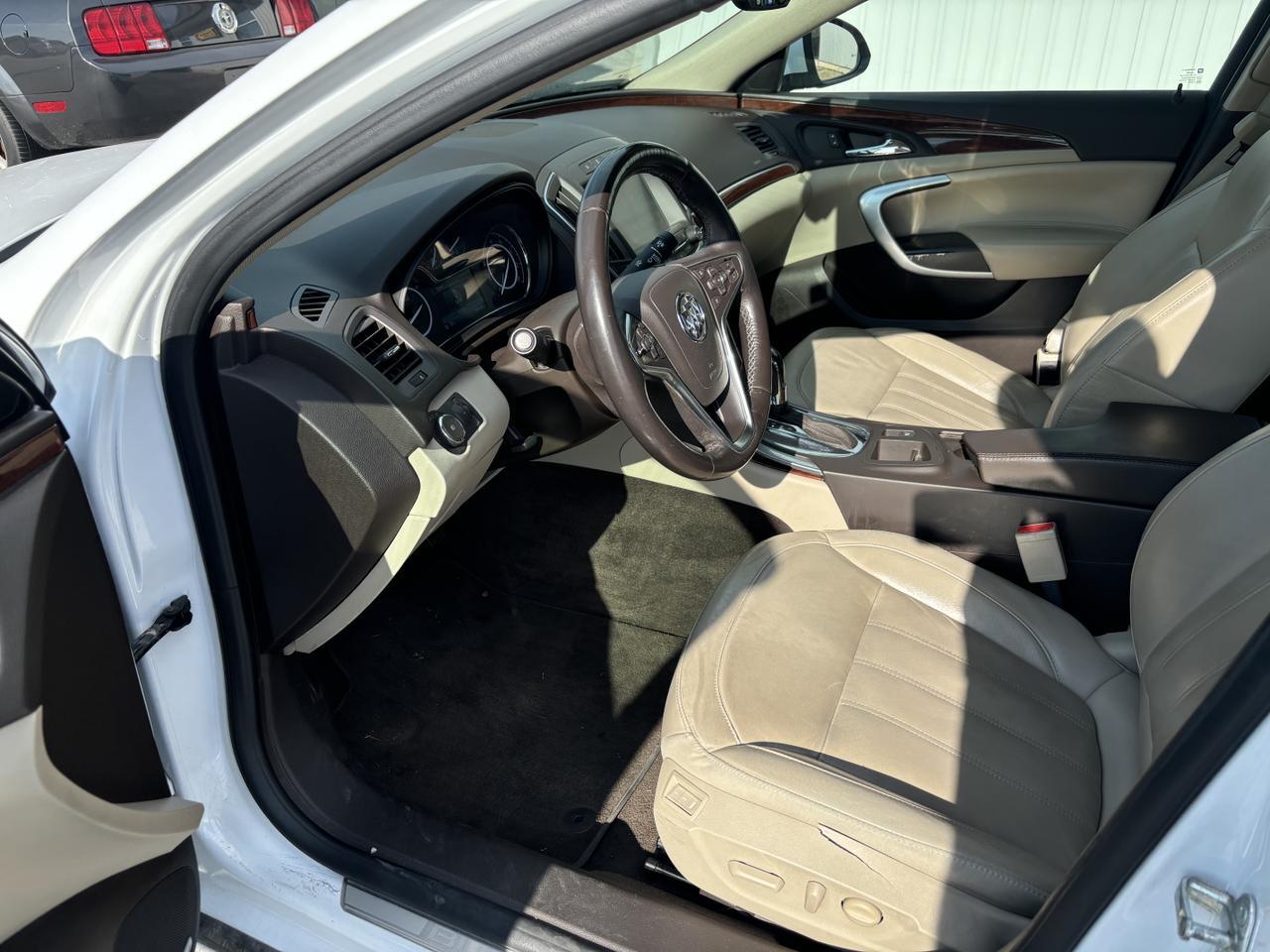 2016 Buick Regal Premium II Sedan 4D Aurora MO