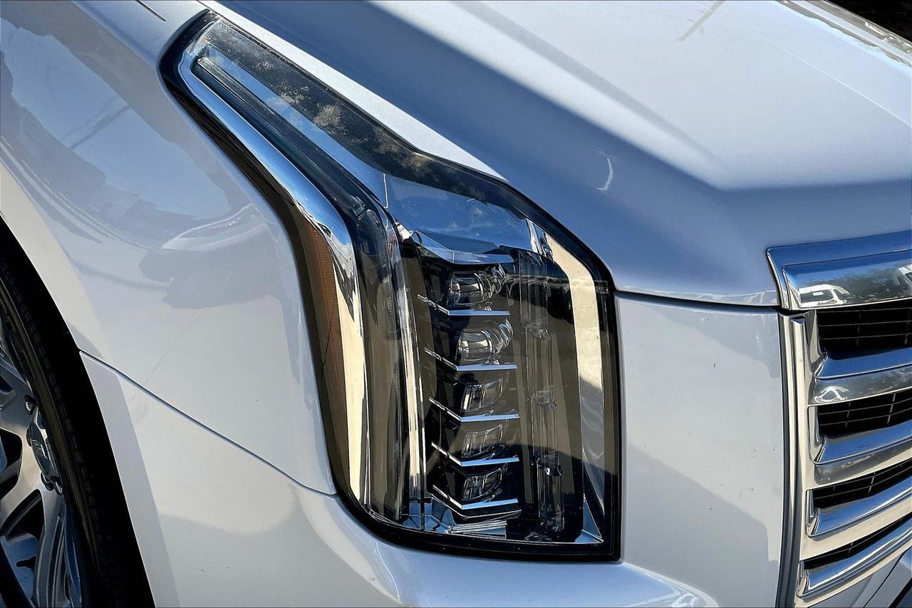 2016 CADILLAC ESCALADE LUXURY Houston TX