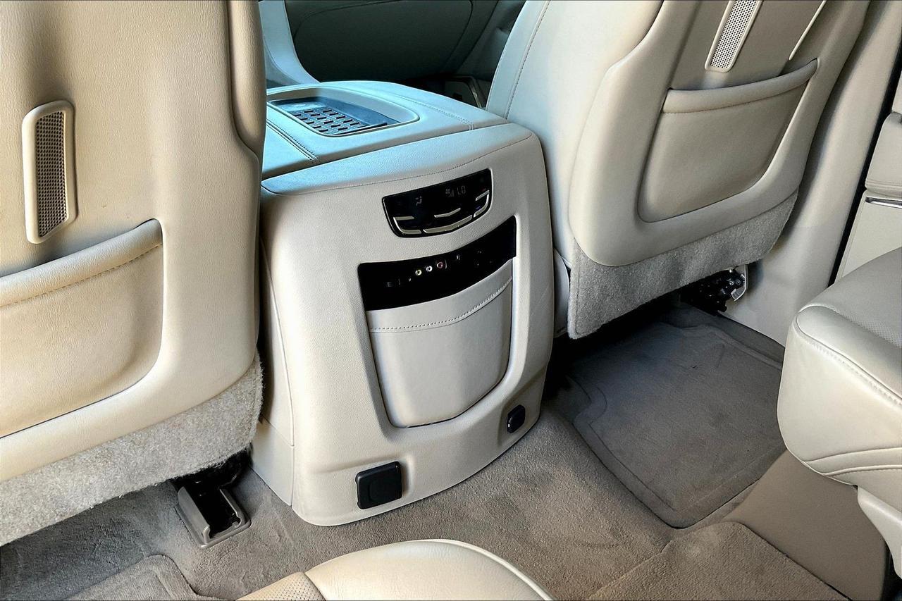 2016 CADILLAC ESCALADE LUXURY Houston TX