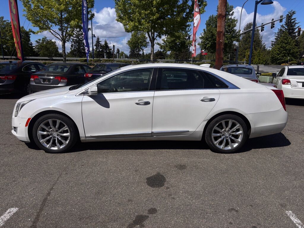 2016 CADILLAC XTS PREMIUM Des Moines WA