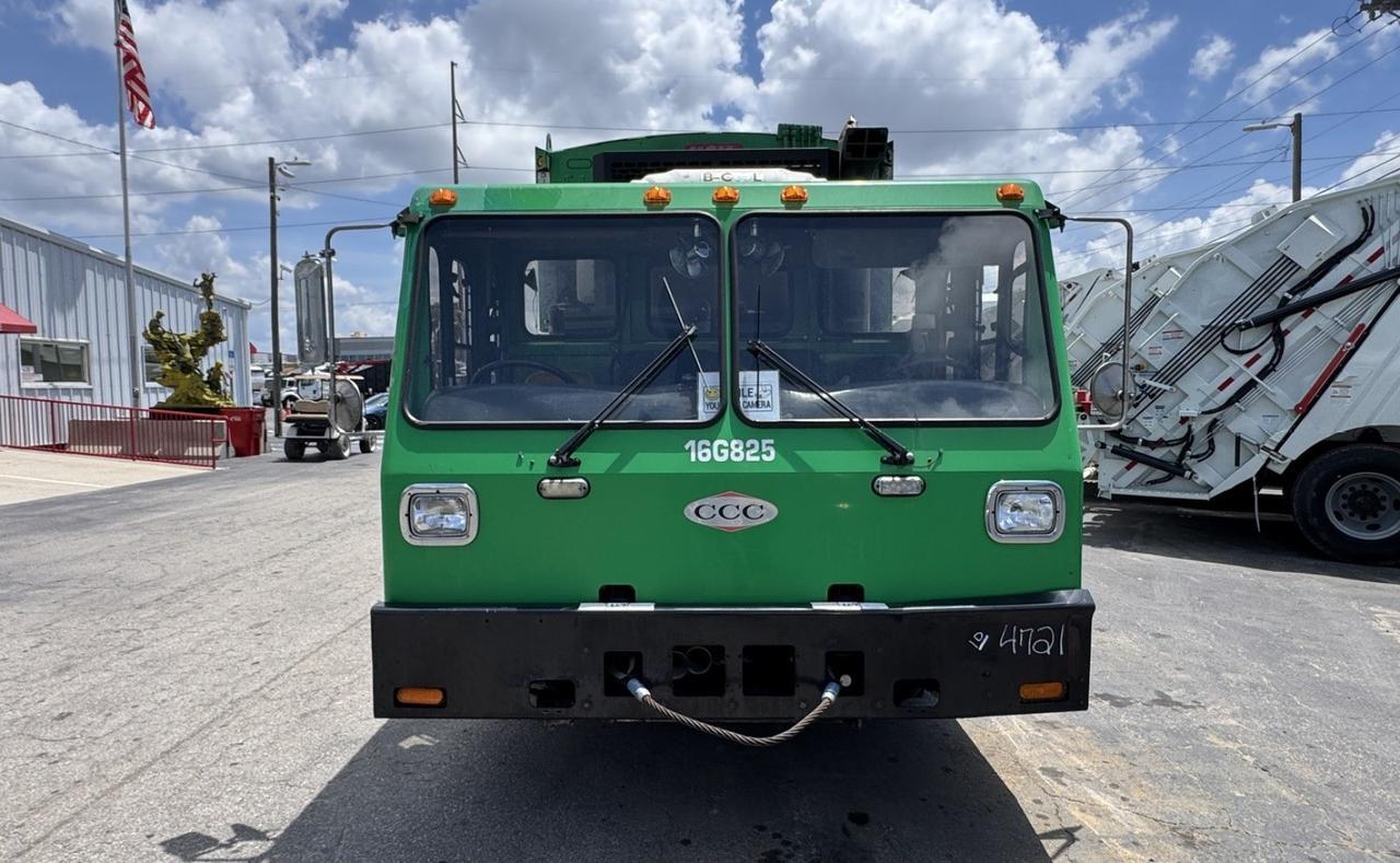 2016 CCC LET2 25 yard Heil Rear Loader Garbage Truck Tampa FL