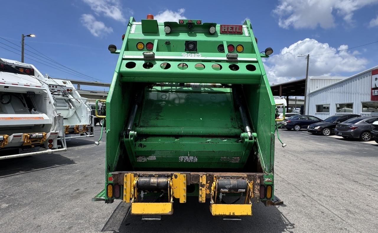 2016 CCC LET2 25 yard Heil Rear Loader Garbage Truck Tampa FL
