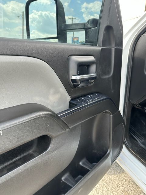 2016 CHEVROLET SILVERADO 2500 HEAVY DUTY Grand Prairie TX