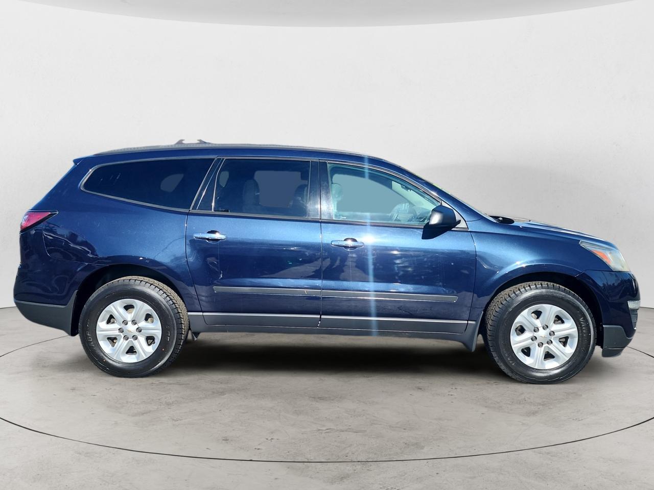 2016 CHEVROLET TRAVERSE LS LS Kansas City MO