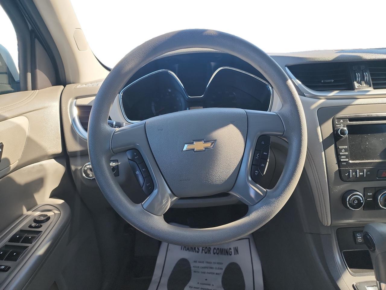 2016 CHEVROLET TRAVERSE LS LS Kansas City MO