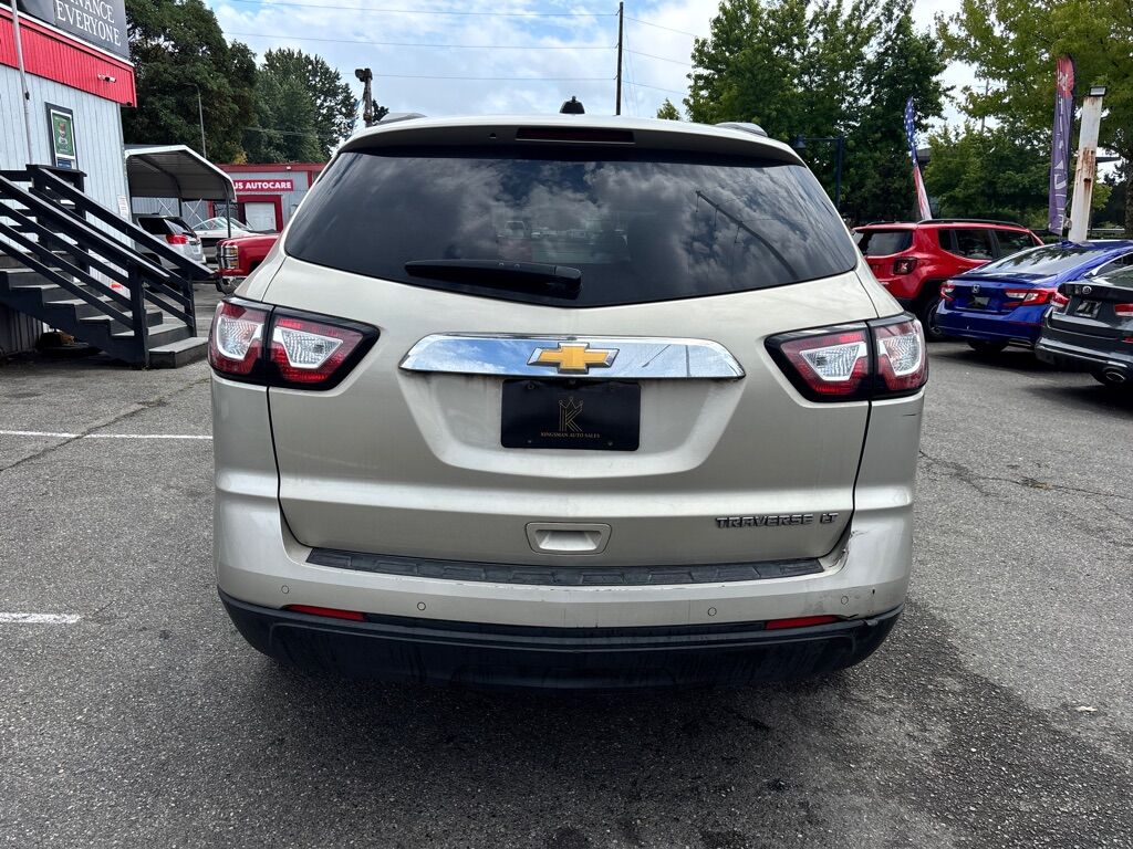2016 CHEVROLET TRAVERSE LT Des Moines WA