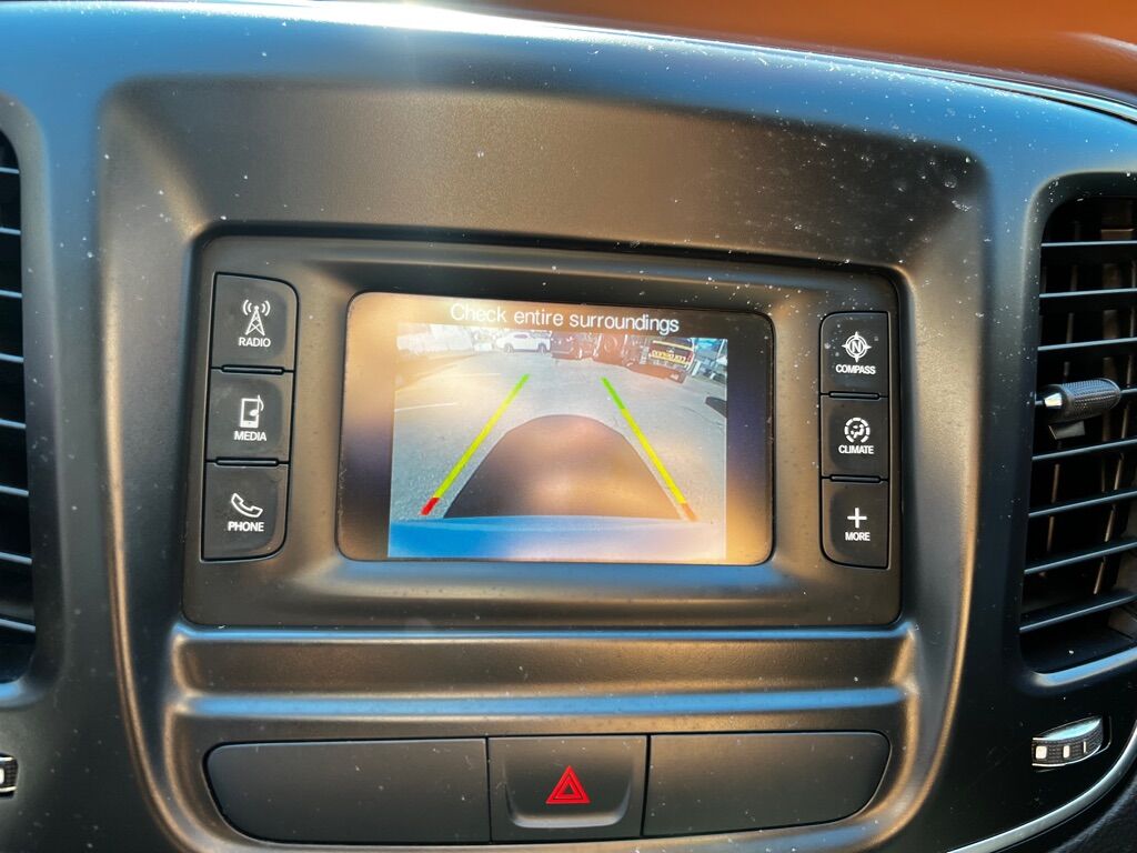 2016 CHRYSLER 200 LIMITED Des Moines WA