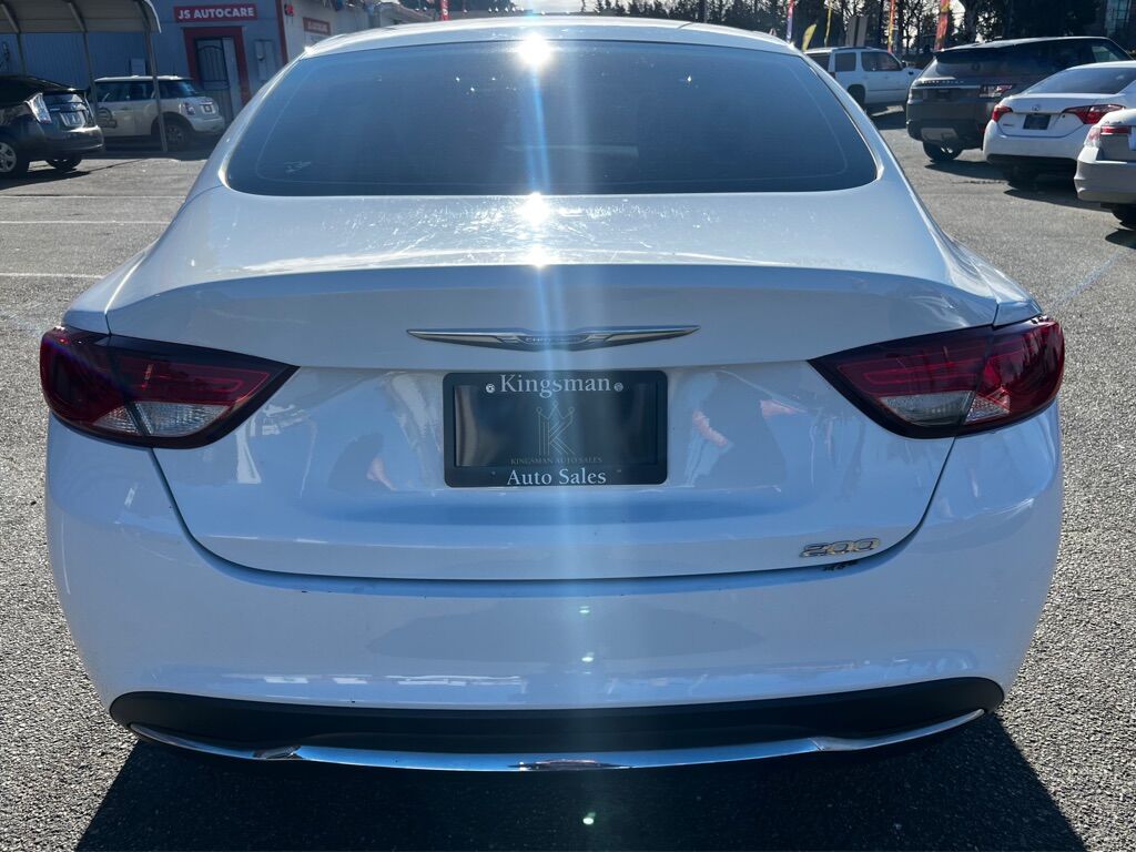 2016 CHRYSLER 200 LIMITED Des Moines WA