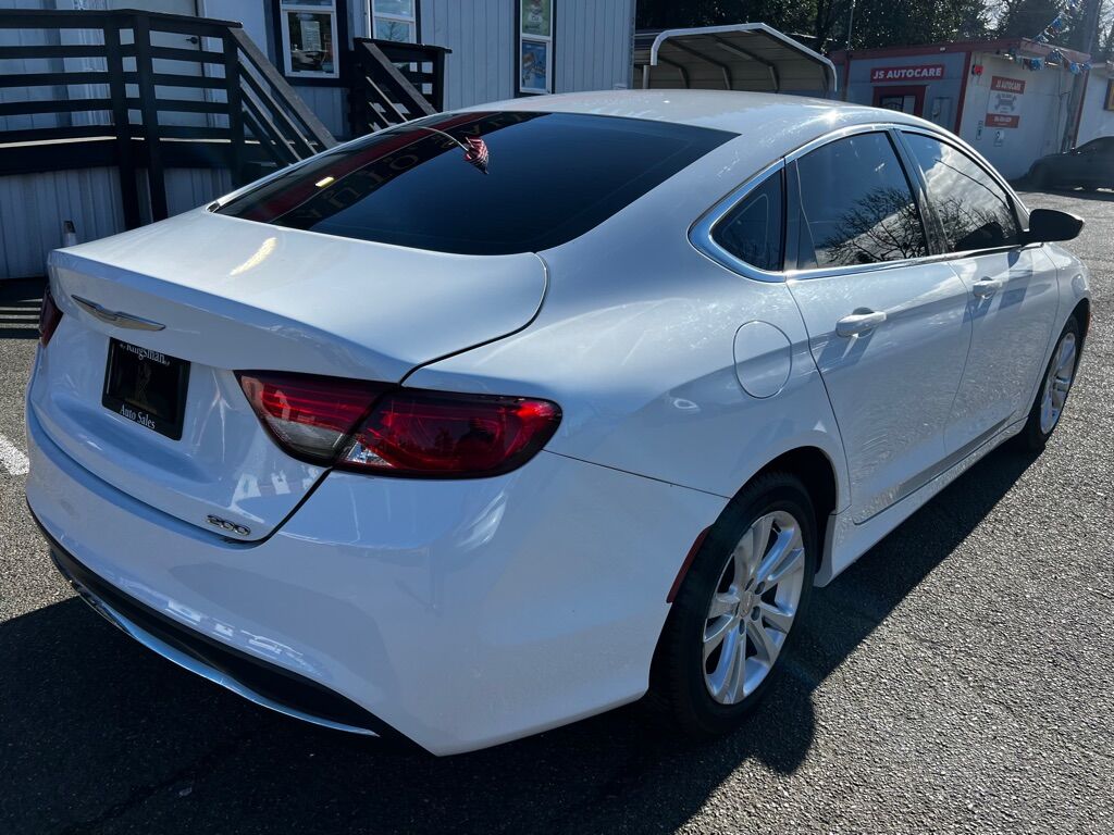 2016 CHRYSLER 200 LIMITED Des Moines WA