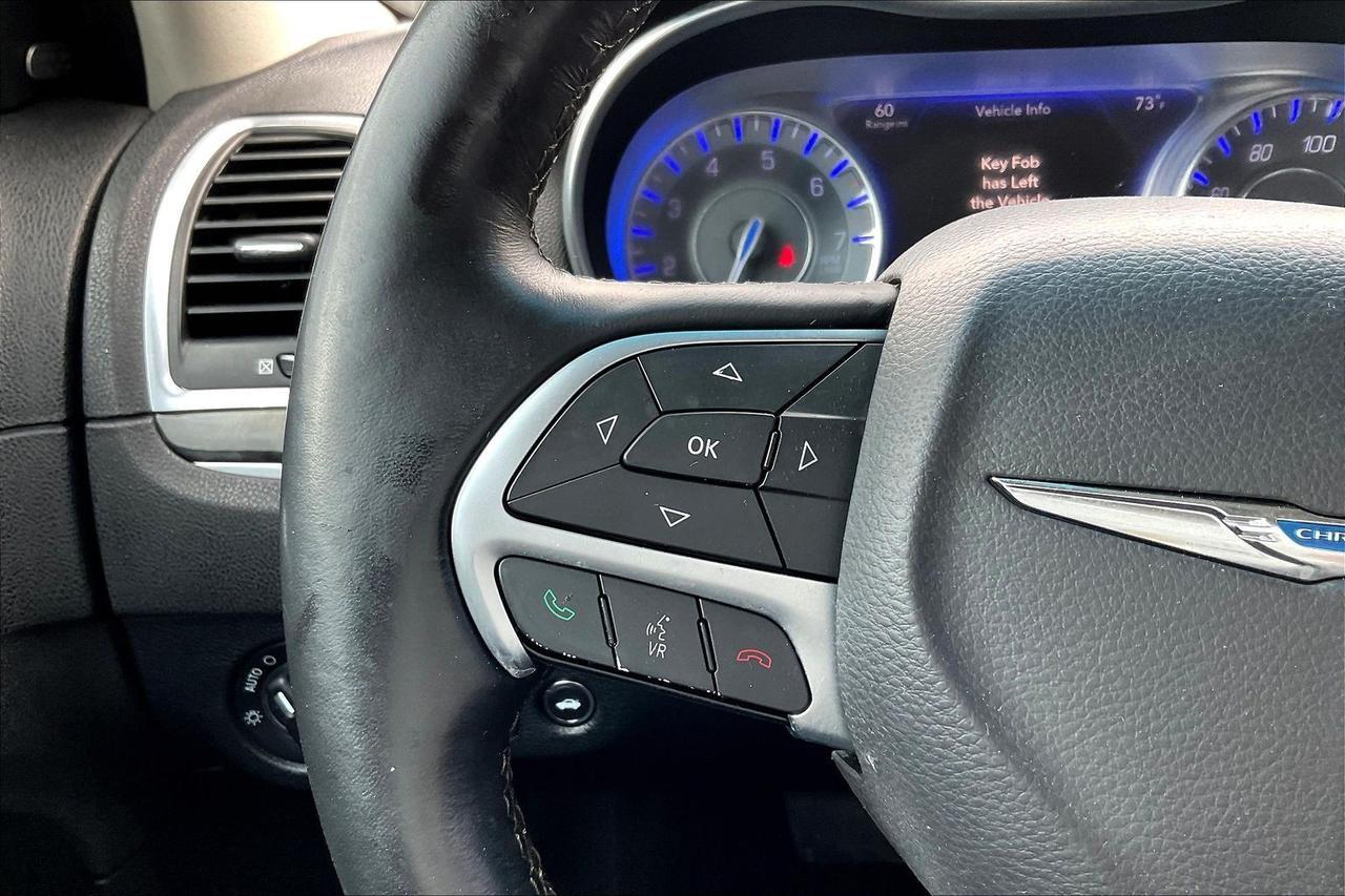 2016 CHRYSLER 300C Houston TX