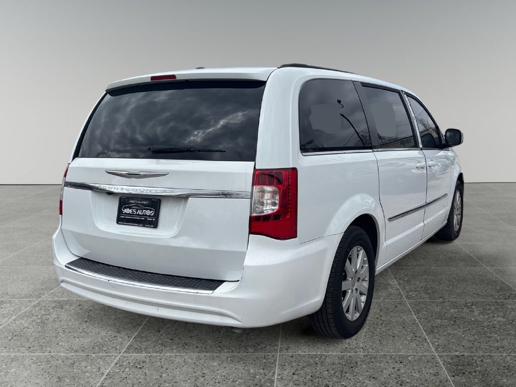 2016 CHRYSLER TOWN & COUNTRY TOURING Toledo OH