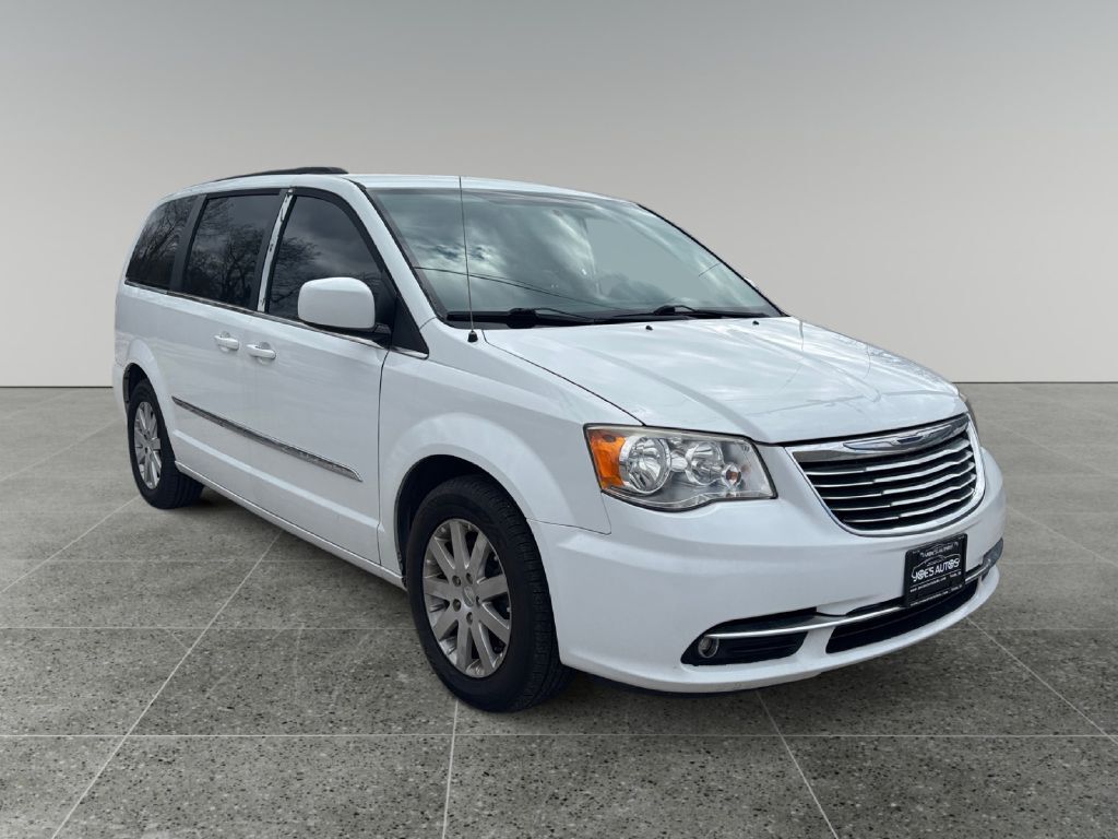 2016 CHRYSLER TOWN & COUNTRY TOURING Toledo OH