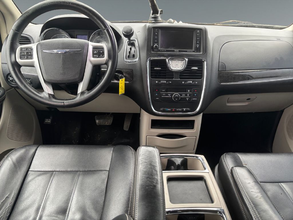 2016 CHRYSLER TOWN & COUNTRY TOURING Toledo OH