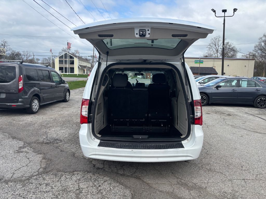 2016 CHRYSLER TOWN & COUNTRY TOURING Toledo OH